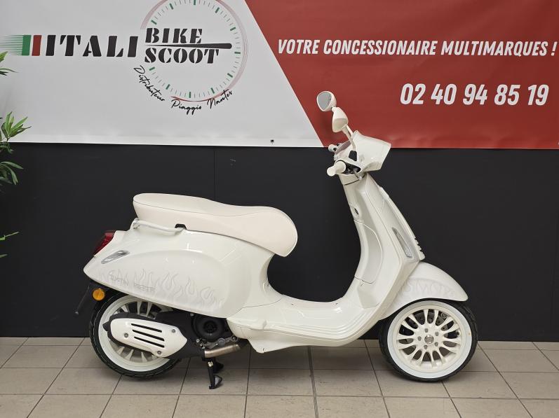 JUSTIN BIEBER X VESPA Sprint 50cc
